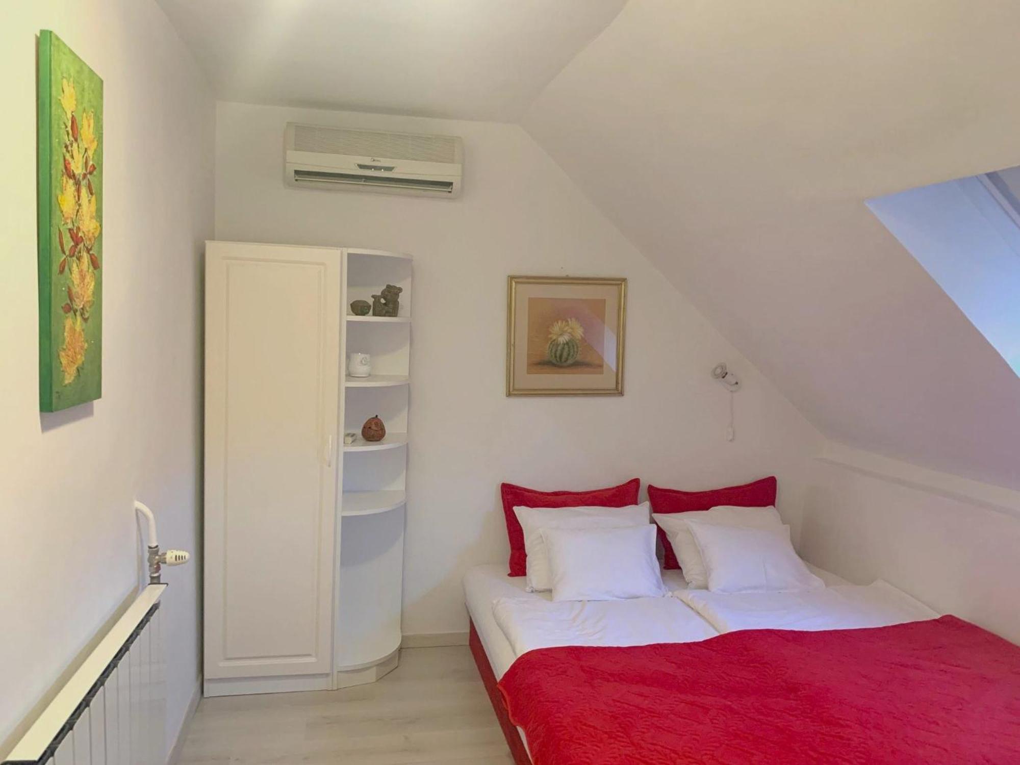 Flair Apartmanhaz Eger Extérieur photo